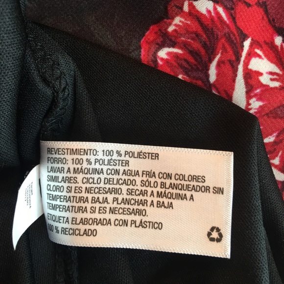 Dress black with pink roses Romantic - Picture 6 of 7